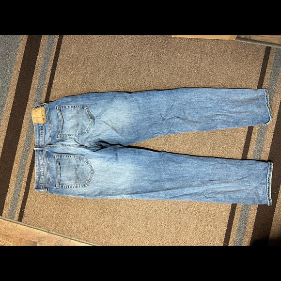 33x32 American eagle straight cut flex jeans - Picture 2 of 5
